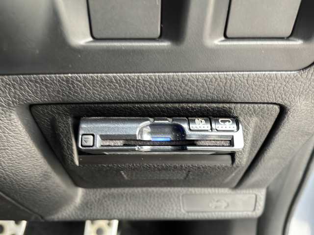 スバル レヴォーグ 1．6GT－S アイサイト 島根県 2014(平26)年 6.4万km スティールブルーグレーM アイサイト/4WD/ターボ/社外7インチSDナビゲーション(CN-R300D)/フルセグ SD CD DVD/レーダークルーズコントロール/バックカメラ/パドルシフト/D/N席パワーシート/LEDヘッドライト/AUTOライト/フォグライト/ETC/電子パーキング/アイドリングストップ/革巻きステアリング/ISOFIX/純正18インチアルミホイール