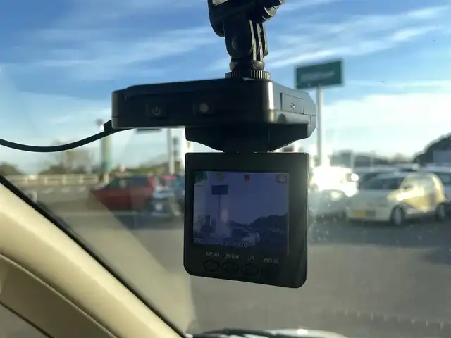 スバル ステラ カスタム RS 宮崎県 2007(平19)年 11万km パール 社外ナビゲーション/　AM FM CD DVD　BT　TV/ターボ車/ドライブレコーダー/社外15インチアルミ/パワーウィンドウ/ウィンカーミラー/電動格納ミラー/フォグランプ