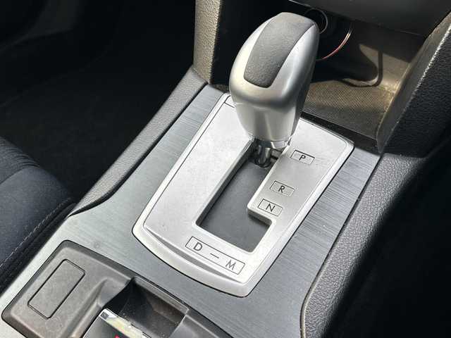 スバル レガシィ ツーリングワゴン 2．5i Lパッケージ 山口県 2012(平24)年 8.1万km ダークグレーメタリック 社外HDDナビ/ワンセグTV/バックカメラ/スマートキー＆プッシュスタート/社外レーダー探知機/横滑り防止装置/アイドリングストップ/前席パワーシート/キセノンライト/フォグライト/オートライト/オールオートパワーウィンドゥ/クルーズコントロール/パドルシフト/保証書・取説/スペアキー1個