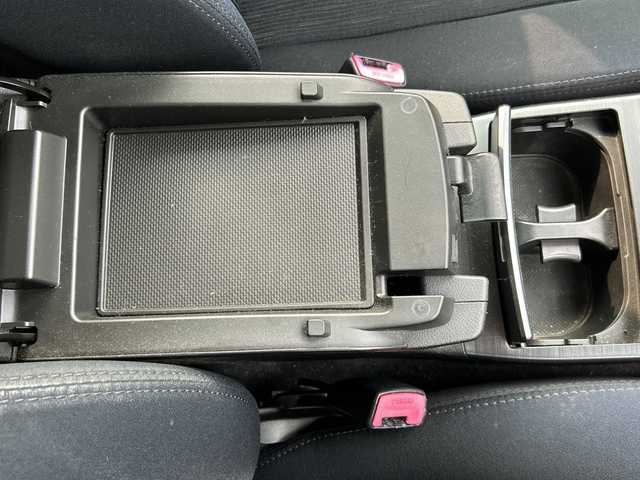 スバル レガシィ ツーリングワゴン 2．5i Lパッケージ 山口県 2012(平24)年 8.1万km ダークグレーメタリック 社外HDDナビ/ワンセグTV/バックカメラ/スマートキー＆プッシュスタート/社外レーダー探知機/横滑り防止装置/アイドリングストップ/前席パワーシート/キセノンライト/フォグライト/オートライト/オールオートパワーウィンドゥ/クルーズコントロール/パドルシフト/保証書・取説/スペアキー1個