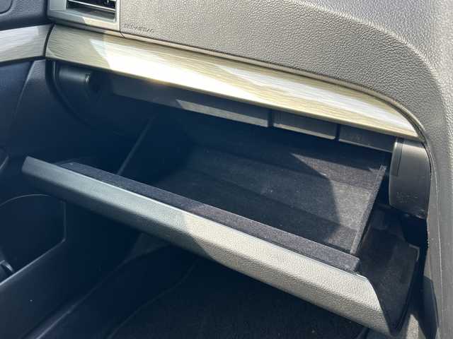 スバル レガシィ ツーリングワゴン 2．5i Lパッケージ 山口県 2012(平24)年 8.1万km ダークグレーメタリック 社外HDDナビ/ワンセグTV/バックカメラ/スマートキー＆プッシュスタート/社外レーダー探知機/横滑り防止装置/アイドリングストップ/前席パワーシート/キセノンライト/フォグライト/オートライト/オールオートパワーウィンドゥ/クルーズコントロール/パドルシフト/保証書・取説/スペアキー1個