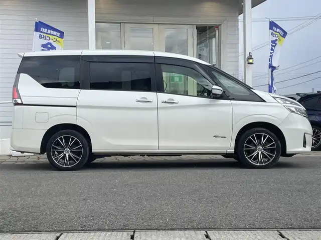 日産 セレナ