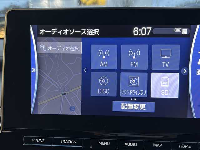 トヨタ クラウン RS アドバンス 福岡県 2021(令3)年 1.1万km プレシャスホワイトパール 純正ナビ(AM/FM/CD/BT/DTV/USB)/フロントドライブレコーダー(CSD-570FH)/バックカメラ/D席＋N席シートクーラー＆ヒーター/D席＋N席パワーシート/ステアリングヒーター＆クーラー/オートライト＆オートハイビーム/電動格納ウィンカーミラー/前後クリアランスソナー/左右独立型エアコン/ビルトインETC/アイドリングストップ/プッシュスタート/レーンキープアシスト/ブラインドスポットモニター/純正フロアマット/純正ドアバイザー