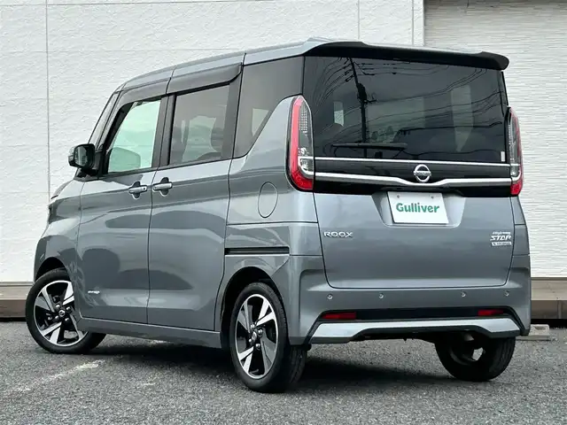 日産 ルークス ハイウェイスター Gターボ 千葉県 2022(令4)年 0.2万km チタニウムグレーメタリック 社外ナビ/TV/全方位/片側電動/CD/LED/コーナーセンサー/スマートキー/Bluetooth/アイドリングストップ/純正アルミホイール/純正フロアマット/ベンチシート/ロールサンシェード/ABS/横滑り防止装置/オートライト/エアバックW/衝突被害軽減システム/カーテンエアバック