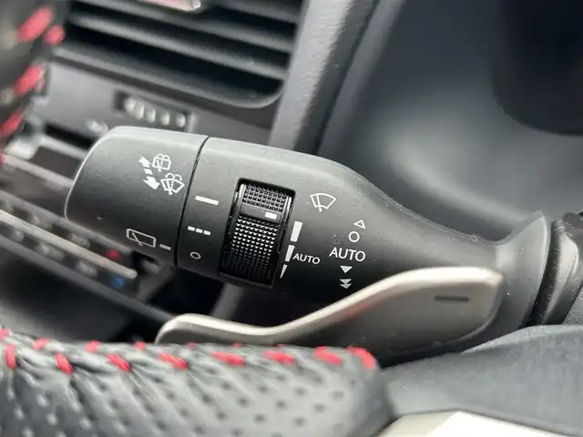 レクサス ＲＸ 450h Fスポーツ 東京都 2015(平27)年 4.3万km ホワイトノーヴァガラスフレーク Lexus Safety System/・プリクラッシュセーフティ/・レーントレーシングアシスト/・オートマチックハイビーム /・レーダークルーズコントロール/・ヘッドアップディスプレイ/パドルシフト/純正ナビ/フルセグTV/バックカメラ/ETC2.0/前後ドライブレコーダー/100V電源/ルーフレール/レザーシート/パワーシート/シートヒーター/ベンチレーション/ステアリングヒーター/後席ロールサンシェード/パワーバックドア/LEDヘッドライト/ドアバイザー/20インチ純正アルミホイール