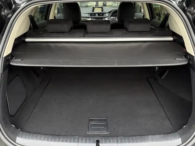 レクサス ＣＴ 200h バージョンC 栃木県 2014(平26)年 8.3万km ブラック 電動ムーンルーフ/純正SDナビ/Bluetoothオーディオ/DVD再生機能/フルセグTV走行中視聴可能/ステアリングリモコン/バックカメラ/前席パワーシート/前席シートヒーター/クリアランスソナー /クルーズコントロール/ビルトインETC/パドルシフト/LEDヘッドライト&フォグランプ/オプション純正17インチAW/前後ドライブレコーダー/スマートキー×2/カードキー×1