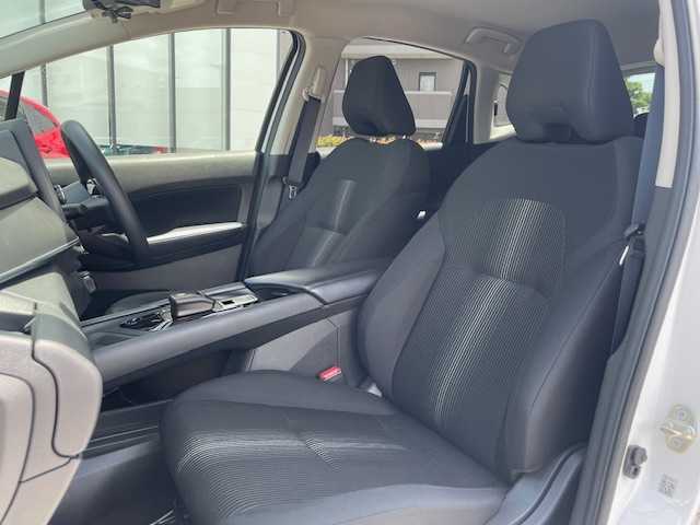 日産 ノート X 長崎県 2023(令5)年 6.7万km ピュアホワイトパール 純正メモリーナビ/BT/USB/HDMI/フルセグTV/アラウンドビューモニター/エマージェンシーブレーキ/プロパイロット/デジタルインナーミラー/ステアリングスイッチ/ハンドル支援/オートマチックハイビーム/コーナーセンサー前後/ビルトインETC2.0/スマートキー×2