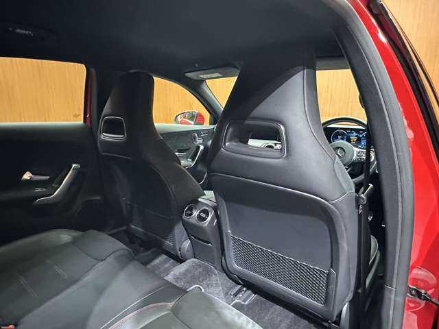 メルセデス・ベンツ Ａ２００ｄ AMGライン 千葉県 2019(令1)年 4.6万km ジュピターレッド ＡＣＣ　/半革シート　/ナビ　/ＴＶ　/Ｂカメラ　/電動シート　/シートヒーター　/アクティブパーキングアシスト　/ＬＥＤヘッドライト　/オートハイビーム　/衝突軽減Ｂ　/ＢＳＭ　/ＬＫＡ　/ＥＴＣ　/ドラレコ　/禁煙車