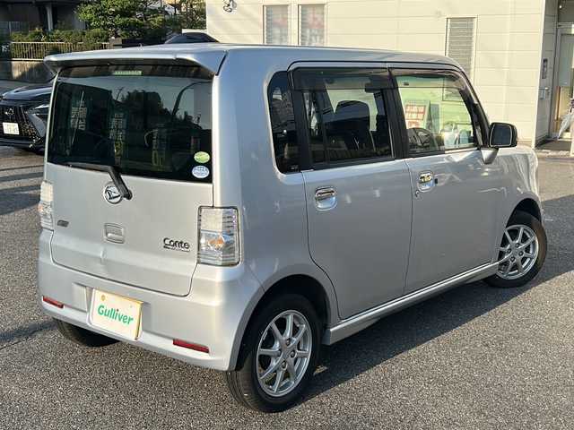 ダイハツ ムーヴ コンテ カスタム G 愛知県 2013(平25)年 4.7万km ブライトシルバーメタリック /禁煙車//ワンオーナー//新車保証書//取扱説明書//電動格納ウィンカーミラー//社外オーディオ//スマートキー//ドアバイザー//HIDライト//純正１４インチアルミ//純正フロアマット