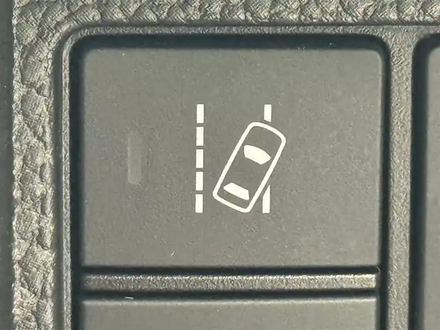 ホンダ Ｎ ＢＯＸ カスタム EX 千葉県 2021(令3)年 2.2万km プラチナホワイトパール SDナビゲーション/Bluetooth機能/バックカメラ/フルセグ/前後ドラレコ/ETC/純正14インチAW/パーキングセンサー/スマートキー/シーケンシャルウィンカー/ウィンカーミラー/LEDヘッドライト