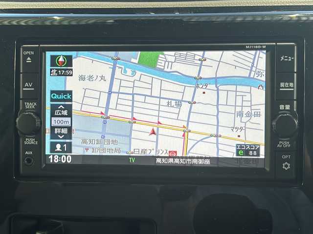 日産 デイズ J 高知県 2019(平31)年 7.3万km ホワイト 純正フルセグナビ　/（ＭＪ１１８Ｄ－Ｗ）/【Ｂｌｕｅｔｏｏｔｈ　ＣＤ　ＴＶ　】/衝突被害軽減システム/純正フロアマット/ドライブレコーダー　/保証書　/取扱説明書