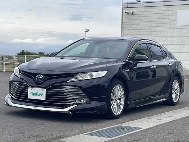 トヨタ カムリ G レザーパッケージ 香川県 2017(平29)年 7.3万km アティチュードブラックマイカ 純正メーカーOPナビ（高精細8型ワイドタッチディスプレイ）/フルセグテレビ/DVD/BD再生機能/サンルーフ/前後ドライブレコーダー/パワーシート/シートヒーター/モデリスタエアロ（フロント，サイド，リア）/前後コーナーセンサー/ブラインドスポットモニター/ヘッドアップディスプレイ/ETC