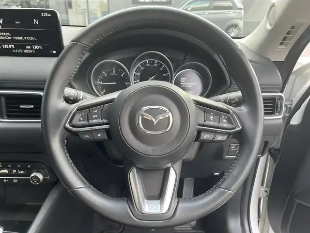 マツダ ＣＸ－５ XD プロアクティブ 滋賀県 2021(令3)年 2.2万km スノーフレイクホワイトパールマイカ 純正10.25インチナビ/【Bluetooth/USB/フルセグTV】/全方位カメラ/クリアランスソナー/追従クルーズコントロール/ブラインドスポットモニタリング/衝突軽減ブレーキ/LEDヘッドライト/オートマチックハイビーム/D席パワーシート/D/N席シートヒーター/ステアリングヒーター/ETC/前後ドライブレコーダー/パワーバックドア/電動パーキングブレーキ/オートブレーキホールド/プッシュスタート/スマートキー/ステアリングリモコン/純正フロアマット