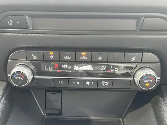 マツダ ＣＸ－５ XD プロアクティブ 滋賀県 2021(令3)年 2.2万km スノーフレイクホワイトパールマイカ 純正10.25インチナビ/【Bluetooth/USB/フルセグTV】/全方位カメラ/クリアランスソナー/追従クルーズコントロール/ブラインドスポットモニタリング/衝突軽減ブレーキ/LEDヘッドライト/オートマチックハイビーム/D席パワーシート/D/N席シートヒーター/ステアリングヒーター/ETC/前後ドライブレコーダー/パワーバックドア/電動パーキングブレーキ/オートブレーキホールド/プッシュスタート/スマートキー/ステアリングリモコン/純正フロアマット