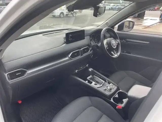 マツダ ＣＸ－５ XD プロアクティブ 滋賀県 2021(令3)年 2.2万km スノーフレイクホワイトパールマイカ 純正10.25インチナビ/【Bluetooth/USB/フルセグTV】/全方位カメラ/クリアランスソナー/追従クルーズコントロール/ブラインドスポットモニタリング/衝突軽減ブレーキ/LEDヘッドライト/オートマチックハイビーム/D席パワーシート/D/N席シートヒーター/ステアリングヒーター/ETC/前後ドライブレコーダー/パワーバックドア/電動パーキングブレーキ/オートブレーキホールド/プッシュスタート/スマートキー/ステアリングリモコン/純正フロアマット