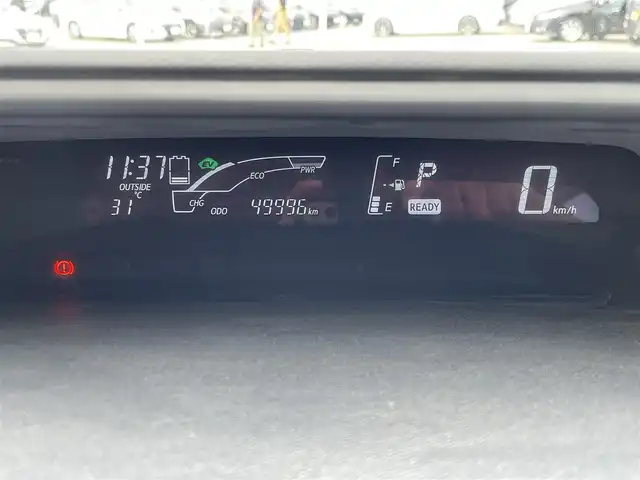 トヨタ アクア S 佐賀県 2015(平27)年 5万km ライムホワイトパールクリスタルシャイン ワンオーナー/純正SDナビゲーション/・フルセグTV/CD/DVD/SD/Bluetooth/社外デジタルインナーミラー(前後ドライブレコーダー機能付)/ビルトインETC/横滑り防止装置/ISOFIX対応/ステアリングリモコン/純正フロアマット/純正ドアバイザ―/スペアキー１本