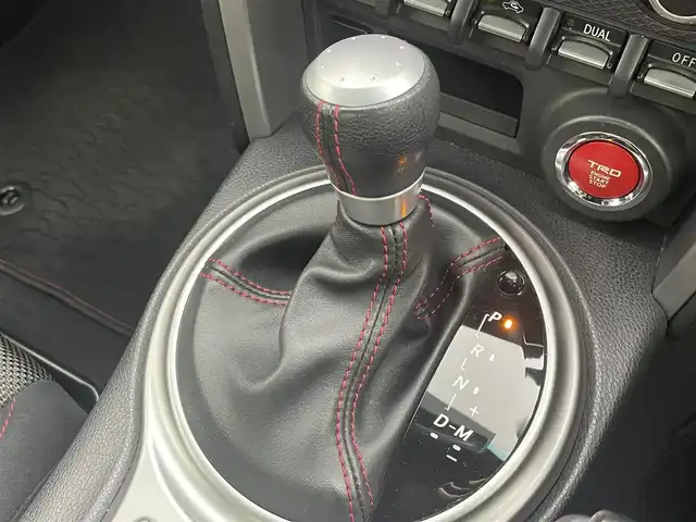 トヨタ ８６ GT 茨城県 2012(平24)年 17.3万km ダークグレーメタリック 社外ナビ/フルセグ視聴可/DVD再生可/バックカメラ/Bluetooth接続/ETC/TRDエアロ（フロント、サイド、リア）/純正AW/純正フロアマット