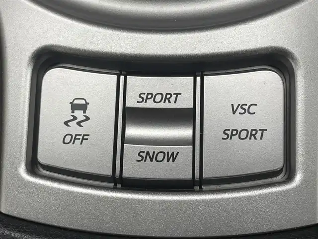 トヨタ ８６ GT 茨城県 2012(平24)年 17.3万km ダークグレーメタリック 社外ナビ/フルセグ視聴可/DVD再生可/バックカメラ/Bluetooth接続/ETC/TRDエアロ（フロント、サイド、リア）/純正AW/純正フロアマット