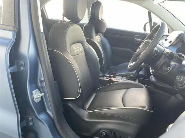 フィアット ５００Ｘ インディゴ 山梨県 2020(令2)年 3万km 青 150台限定車 /1オナ/ACC /純正ディスプレイオーディオ/AppleCarPlay/androidauto/Ｂカメラ　/ＬＥＤヘッド　/オートハイビーム　/ＢＳＡ　/黒革　/前席パワーシート　/前席シートヒーター　/空気圧センサー　/前後ドラレコ　/純正１８インチＡＷ