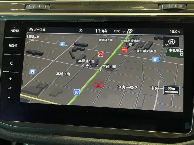 フォルクスワーゲン ティグアン TDI 4モーション ハイライン 道央・札幌 2018(平30)年 3.7万km タングステンシルバーメタリック レザーシートパッケージ/　・レザーシート/　・運転席メモリー付パワーシート/　・運転席パワーランバーサポート/オールインセーフティ/ヘッドアップディスプレイ/シートヒーター/DiscoverProナビ/フルセグTV/CD/DVD/SD/USB/Bluetooth/360°カメラ/パークアシスト/PDC/ACC/レーンアシスト/サイドアシストプラス/トラフィックアシスト/ダイナミックコーナリングライト/ダイナミックライトアシスト/パワーテールゲート