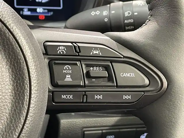 トヨタ ＧＲカローラ RZ 愛知県 2024(令6)年 0.1千km プラチナホワイトパールマイカ 純正１０．５インチディスプレイ/ＪＢＬプレミアムサウンド/衝突軽減ブレーキ/レーダークルーズコントロール/ブラインドスポットモニター/クリアランスソナー/先行車発進告知/ヘッドアップディスプレイ/ハンドルヒーター/シートヒーター/ハーフレザーシート/バックカメラ/ビルトインＥＴＣ２．０/アクセサリーソケット/USB入力端子/ISOFIX/純正フロアマット/純正18インチアルミホイール