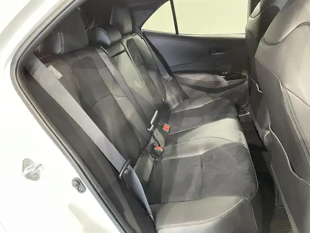 トヨタ ＧＲカローラ RZ 愛知県 2024(令6)年 0.1千km プラチナホワイトパールマイカ 純正１０．５インチディスプレイ/ＪＢＬプレミアムサウンド/衝突軽減ブレーキ/レーダークルーズコントロール/ブラインドスポットモニター/クリアランスソナー/先行車発進告知/ヘッドアップディスプレイ/ハンドルヒーター/シートヒーター/ハーフレザーシート/バックカメラ/ビルトインＥＴＣ２．０/アクセサリーソケット/USB入力端子/ISOFIX/純正フロアマット/純正18インチアルミホイール