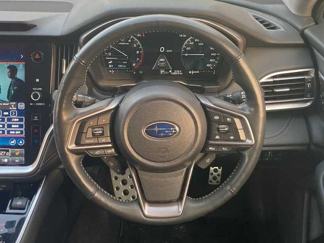 スバル アウトバック リミテッドEX 愛媛県 2023(令5)年 4.4万km クリスタルホワイトP Harmon Kardon/純正メモリーナビ/・Bluetooth/・USB/フルセグTV/バックカメラ（フロントカメラ/左サイドカメラ）/アイサイトX/ETC/前後ドライブレコーダー/パワーバックドア/前席パワーシート/シートヒーター/シートメモリー/革巻きステアリング/ステアリングヒーター/ステアリングスイッチ/革巻きステアリング/電動格納ミラー/純正18インチAW/純正フロアマット/オートライト/LEDヘッドライト/プッシュスタート/スマートキー/スペアキー/保証書/取扱説明書