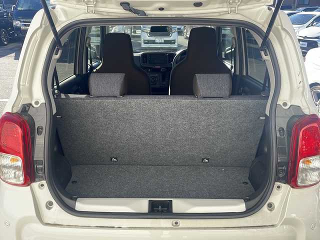 スズキ アルト L 静岡県 2023(令5)年 1.1万km ソフトベージュメタリック /純正ディスプレイオーディオ//Bluetooth//コーナーセンサー//LEDヘッドライト//シートヒーター//USB入力//キーレス//スペアキー//保証書//取説