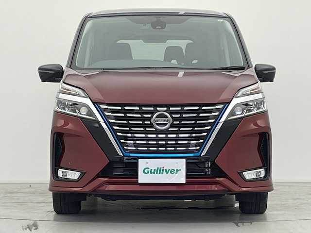 日産 セレナ e－パワー ハイウェイスター V 宮城県 2020(令2)年 0.8万km マルーンレッド 2トーン 両側パワースライドドア/純正ナビ/フルセグTV/Bluetooth/USB入力端子/ipod/DVD・BD再生機能/全方位カメラ/フロント/サイド/バックカメラ/ETC/前方ドライブレコーダー/プロパイロット/衝突被害軽減システム/プッシュスタート/スマートキー/オートライト/LEDヘッドライト/純正フロアマット/純正15インチアルミホイール