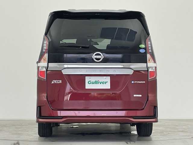 日産 セレナ e－パワー ハイウェイスター V 宮城県 2020(令2)年 0.8万km マルーンレッド 2トーン 両側パワースライドドア/純正ナビ/フルセグTV/Bluetooth/USB入力端子/ipod/DVD・BD再生機能/全方位カメラ/フロント/サイド/バックカメラ/ETC/前方ドライブレコーダー/プロパイロット/衝突被害軽減システム/プッシュスタート/スマートキー/オートライト/LEDヘッドライト/純正フロアマット/純正15インチアルミホイール