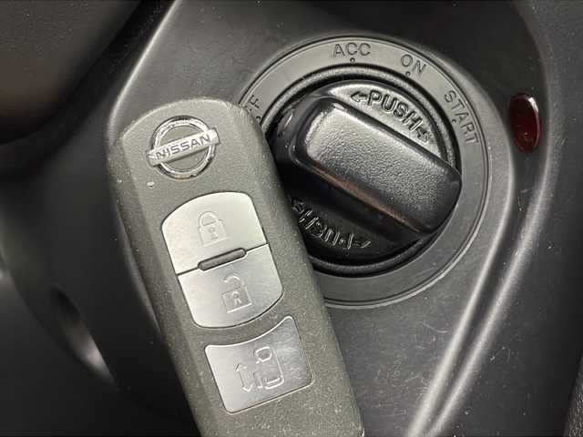 日産 ラフェスタ ハイウェイスターG 新潟県 2011(平23)年 13.1万km クリスタルパールホワイト 純正ディーラーOPナビ/バックカメラ/片側パワースライドドア/ステアリングスイッチ/社外レーダー/HIDヘッドライト/社外AW（スタッドレイスタイヤ）積込み