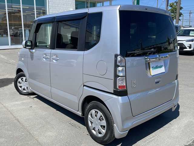 ホンダ Ｎ ＢＯＸ G Lパッケージ 道東・釧路十勝 2013(平25)年 12.3万km アラバスターシルバーメタリック 純正オーディオ/　(AM/FM/CD/)/片側パワースライドドア/冬タイヤ積込/純正フロアマット/ドアバイザー/ライトレベライザー/ABS/横滑り防止装置