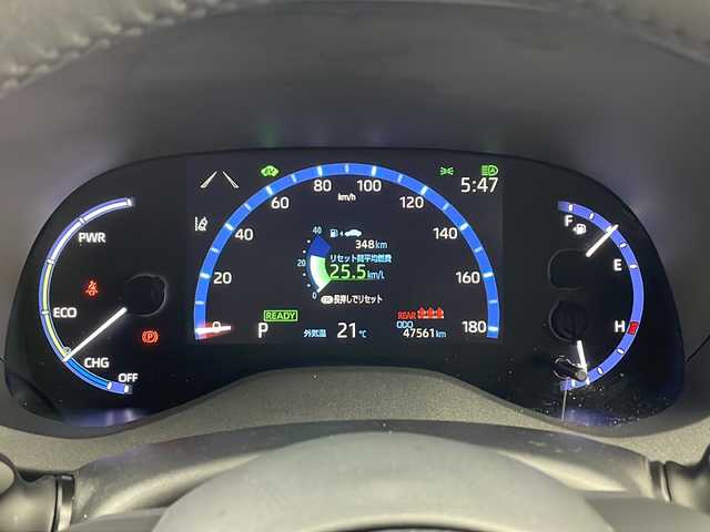 トヨタ ヤリスクロス ハイブリッド Z 兵庫県 2021(令3)年 4.8万km ベージュ ・純正ディスプレイオーディオ&BT&USB&Miracast/・アラウンドビューモニター/・ビルトインETC/・前後ドライブレコーダー/・ハーフレザーシート/・パワーシート/・前席シートヒーター/・レーダークルーズコントロール/・トヨタセーフティセンス/・レーンキープアシスト/・コーナーセンサー/・前後誤発進抑制/・標識認識機能/・プリクラッシュセーフティ/・LEDオートライト/・フォグランプ/・オートマチックハイビーム/・純正18インチアルミホイール/・純正フロアマット/・革巻きステアリング/・ステアリングスイッチ/・W＋サイドエアバック/・カーテンエアバック/・電動パーキングブレーキ/・ブレーキホールド/・スマートキー/・スペアキー/・プッシュスタート