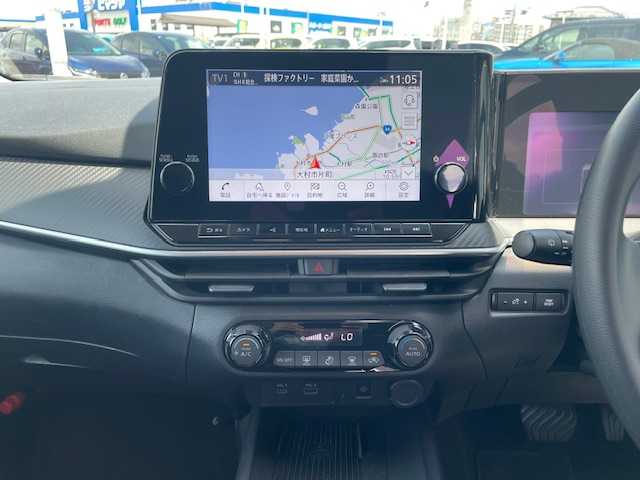 日産 ノート X 長崎県 2023(令5)年 6.5万km グレー 純正メモリーナビ/BT/USB/HDMI/フルセグTV/アラウンドビューモニター/エマージェンシーブレーキ/プロパイロット/ステアリングスイッチ/デジタルインナーミラー/ハンドル支援/ドライブレコーダー/オートマチックハイビーム/ビルトインETC2.0/スマートキー×2