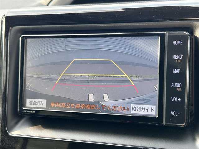 トヨタ ヴォクシー ZS 煌 山形県 2018(平30)年 12.2万km イナズマスパーキングブラックガラスフレーク 4WD/純正SDナビ/・Bluetooth/・フルセグテレビ/両側パワースライドドア/バックカメラ/デュアルエアコン/純正アルミホイール/クルーズコントロール/ETC2.0/アイドリングストップ/横滑り防止装置/レーンキープアシスト/オートライト/ハイビーム/盗難防止装置/衝突被害軽減システム