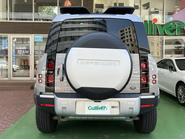ランドローバー ランドローバー ディフェンダー 90XSED 神奈川県 2021(令3)年 3万km ガンＭ ワンオーナー/保証書/Pivi Proナビゲーションシステム/アラウンドビューモニター/ETC/サンルーフ/レザーシート/パワーシート/シートヒーター/クルーズコントロール/バックドアイージークローザー/LEDヘッドライト/サイドステップ/ルーフキャリア
