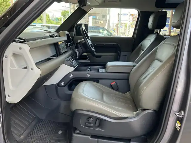 ランドローバー ランドローバー ディフェンダー 90XSED 神奈川県 2021(令3)年 3万km ガンＭ ワンオーナー/保証書/Pivi Proナビゲーションシステム/アラウンドビューモニター/ETC/サンルーフ/レザーシート/パワーシート/シートヒーター/クルーズコントロール/バックドアイージークローザー/LEDヘッドライト/サイドステップ/ルーフキャリア