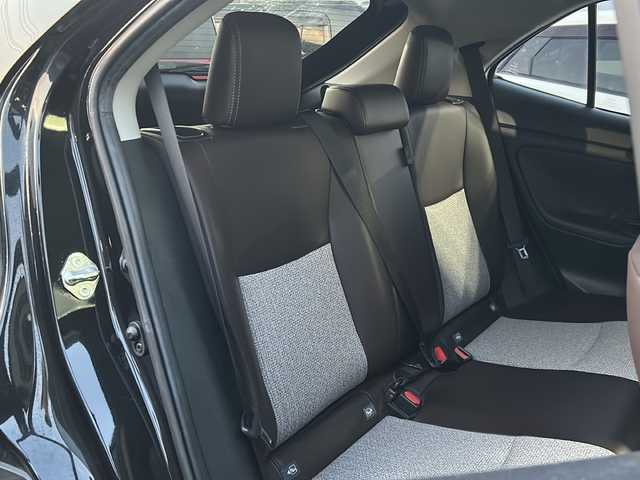 トヨタ ヤリスクロス ハイブリッド Z 宮城県 2020(令2)年 5.8万km ブラックマイカ Toyota Safety Sense/・プリクラッシュセーフティ/・レーントレーシングアシスト/・レーダークルーズコントロール/・オートマチックハイビーム/ブラインドスポットモニター/ヘッドアップディスプレイ/全周囲カメラ/純正8型DAナビ/・Miracast.BT.USB/・フルセグTV/ハーフレザーシート/前席シートヒーター/D席パワーシート/純正ドライブレコーダー（F）/ビルトインETC2.0/プッシュスタート/スマートキー×2/ステアリングスイッチ/LEDヘッドライト/純正18インチAW/純正フロアマット