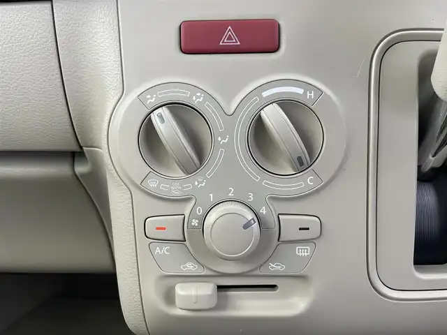 スズキ ラパン S 富山県 2015(平27)年 1.3万km シフォンアイボリーメタリック 純正オーディオ/CD/FM/AM/木目調パネル/シートヒーター/純正フロアマット/純正ドアバイザー/スマートキー/プッシュスタート/HIDオートライト/ホワイトルーフ&ホワイトドアミラー