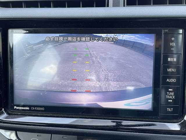 トヨタ アクア S 兵庫県 2015(平27)年 7.8万km ディープアメジストマイカメタリック 社外メモリナビ/CD/DVD/Bluetooth/フルセグTV/バックカメラ/プッシュスタート/ETC/電動格納ミラー/シートヒーター/ステアリングスイッチ/オートライト/フォグランプ/社外アルミ/ドアバイザー