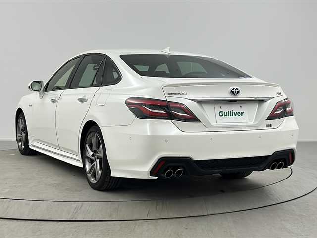 トヨタ クラウン ハイブリッド RS アドバンス 熊本県 2018(平30)年 6.1万km ホワイトパールクリスタルシャイン 純正ナビ/AM/FM/CD/DVD/フルセグTV/Bluetooth/パノラミックビューモニター/インテリジェントパーキングアシスト/デジタルインナーミラー/ワイヤレス充電/レーンキープアシスト/プリクラッシュセーフティ/ブラインドスポットモニター/クリアランスソナー/リアクロストラフィックアラート/リアカメラディテクション/ヘッドアップディスプレイ/ロードサインアシスト/ETC2.0/スマートキー/スペアキー/純正フロアマット/純正18インチアルミホイール