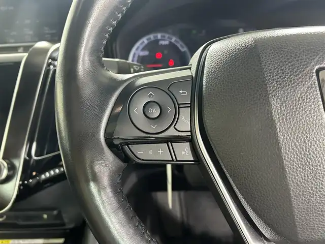 トヨタ クラウン ハイブリッド RS アドバンス 佐賀県 2018(平30)年 6.1万km ホワイトパールクリスタルシャイン 純正ナビ/AM/FM/CD/DVD/フルセグTV/Bluetooth/パノラミックビューモニター/インテリジェントパーキングアシスト/デジタルインナーミラー/ワイヤレス充電/レーンキープアシスト/プリクラッシュセーフティ/ブラインドスポットモニター/クリアランスソナー/リアクロストラフィックアラート/リアカメラディテクション/ヘッドアップディスプレイ/ロードサインアシスト/ETC2.0/スマートキー/スペアキー/純正フロアマット/純正18インチアルミホイール