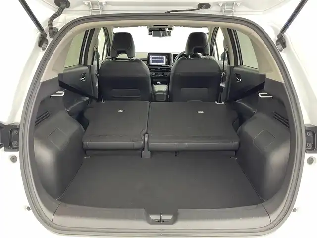 日産 ノート X 90周年記念車 群馬県 2024(令6)年 0.9万km ピュアホワイトパール 禁煙車　純正ナビ　Bluetooth　フルセグ　全方位カメラ　ブラインドスポットモニター　衝突軽減システム　オートマチックハイビーム　コーナーセンサー　LED　プッシュスタート　スマートキー