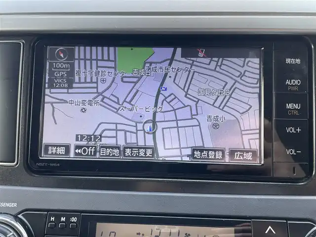 トヨタ ランドクルーザー プラド TX Lパッケージ 宮城県 2015(平27)年 12.2万km グレーメタリック 純正ナビ/　CD/DVD/　FM/AM/　フルセグテレビ/　Bluetooth/エンジンスターター　/４ＷＤ　/７人乗り３列シート/自動収納サードシート/ターボ　/純正アルミホイール１７インチ/ヒーターアイドルアップ/フロントワイパーデアイサー/ETC/センターデフロック/パワーシート/シートヒーター/クルーズコントロール/ダウンヒルアシストコントロール/横滑り防止