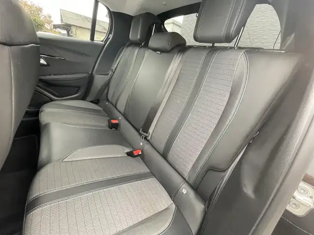 プジョー ２０８ アリュール 栃木県 2021(令3)年 4.8万km 黒 Applecarplay/androidAuto/バックカメラ/ETC/クリアランスソナー/アクティブクルーズコントロール/アクティブセーフブレーキ/レーンアシスト/ハーフレザー/ドライブレコーダー/LEDヘッドライト/オートライト