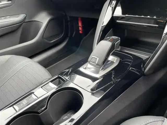 プジョー ２０８ アリュール 栃木県 2021(令3)年 4.8万km 黒 Applecarplay/androidAuto/バックカメラ/ETC/クリアランスソナー/アクティブクルーズコントロール/アクティブセーフブレーキ/レーンアシスト/ハーフレザー/ドライブレコーダー/LEDヘッドライト/オートライト