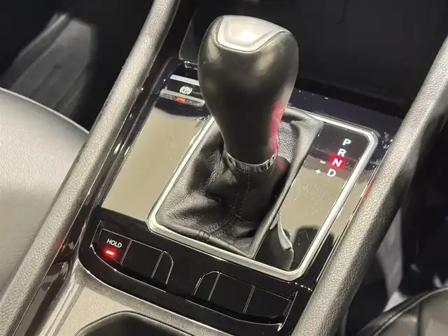 クライスラー・ジープ ジープ コンパス ロンジチュード 福岡県 2021(令3)年 4.6万km ブライトホワイト 後期　/ＡＣＣ／ＢＳＭ　/黒半革　/ＡｐｐｌｅＣａｒＰｌａｙ　/ＡｎｄｒｏｉｄＡｕｔｏ　/リアバックアップカメラ　/Ｂｌｕｅｔｏｏｔｈ　/前後ソナー　/スマートキー　/Ｆ／Ｒパーキングアシスト　/純正１７インチＡＷ