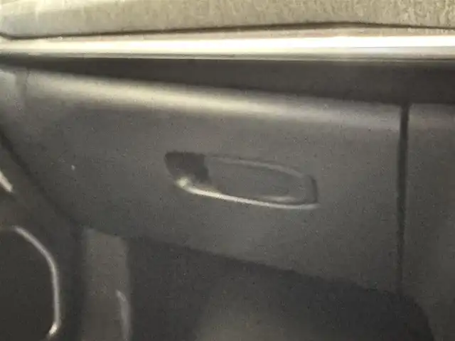 クライスラー・ジープ ジープ コンパス ロンジチュード 福岡県 2021(令3)年 4.6万km ブライトホワイト 後期　/ＡＣＣ／ＢＳＭ　/黒半革　/ＡｐｐｌｅＣａｒＰｌａｙ　/ＡｎｄｒｏｉｄＡｕｔｏ　/リアバックアップカメラ　/Ｂｌｕｅｔｏｏｔｈ　/前後ソナー　/スマートキー　/Ｆ／Ｒパーキングアシスト　/純正１７インチＡＷ