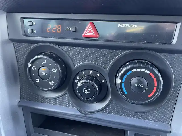 スバル ＢＲＺ R 群馬県 2019(平31)年 2.1万km クリスタルホワイトP ワンオーナー/純正ナビ/（CD/DVD/Bluetooth/AM/FM）/バックカメラ/STIエアロ/革巻きステアリング/前後ドライブレコーダー/純正アルミホイール/LEDヘッドランプ/横滑り防止/電動格納ミラー/TRACKモード/保証書/取扱説明書