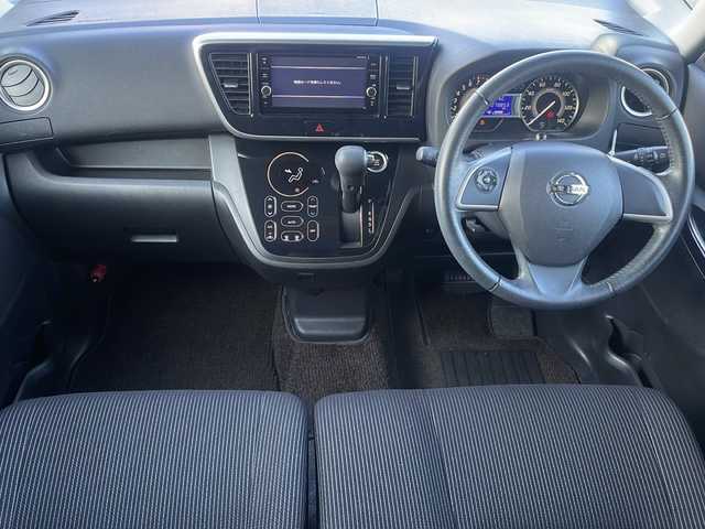 日産 デイズ ルークス ハイウェイスター Xターボ 熊本県 2018(平30)年 8万km ブラック (株)IDOMが運営する【じしゃロン熊本店】の自社ローン対象車両になります。こちらは現金ご利用時の価格です。自社ローンご希望の方は別途その旨お申付け下さい。　/純正ナビ（フルセグテレビ/DVD/CD/Bluetooth）/全方位カメラ/D席シートヒーター/コーナーセンサー/ＥＴＣ/片側パワースライドドア/コーナーセンサー/ＬＥＤヘッドライト/オートライト/スマートキー/純正アルミホイール